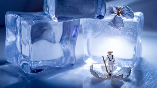 “你就是没正经工作”：藏在自由职业偏见背后的人性真相